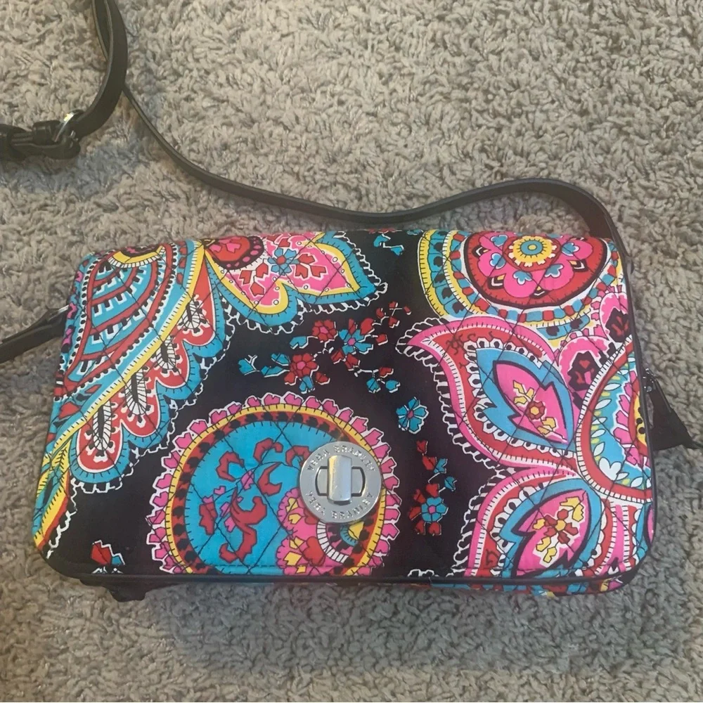 NEW Vera Bradley Parisian Paris Turnlock Crossbody Purse